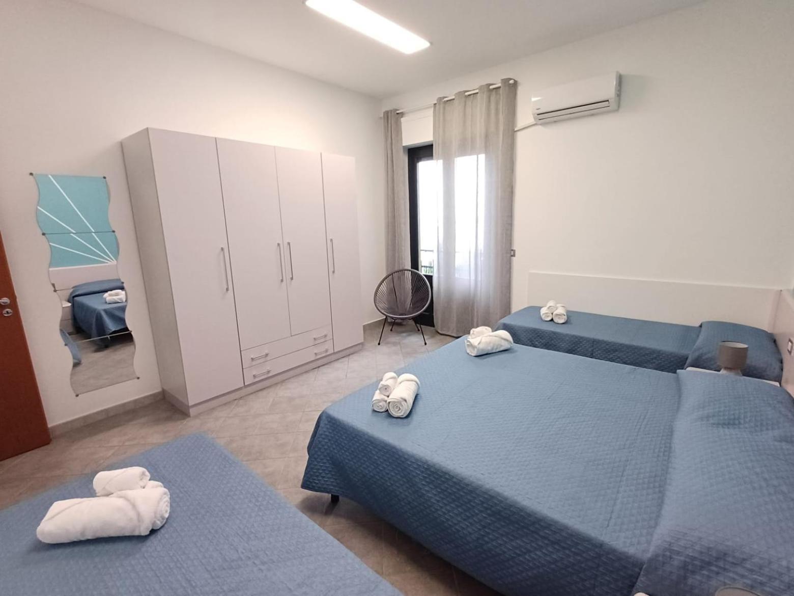 Villa Anita Apartments Капо-д'Орландо Экстерьер фото
